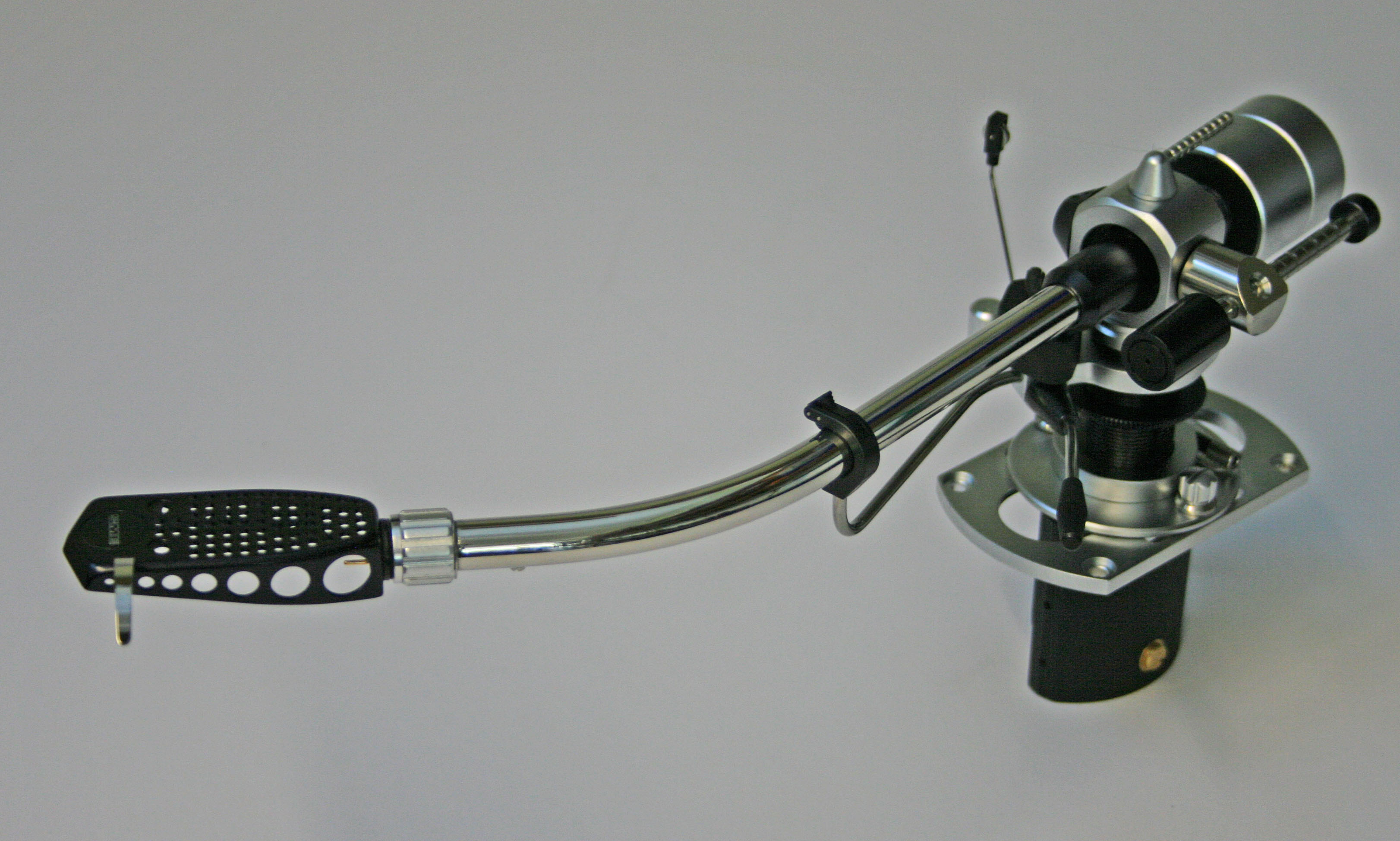 SME M2-9-R - Click Image to Close